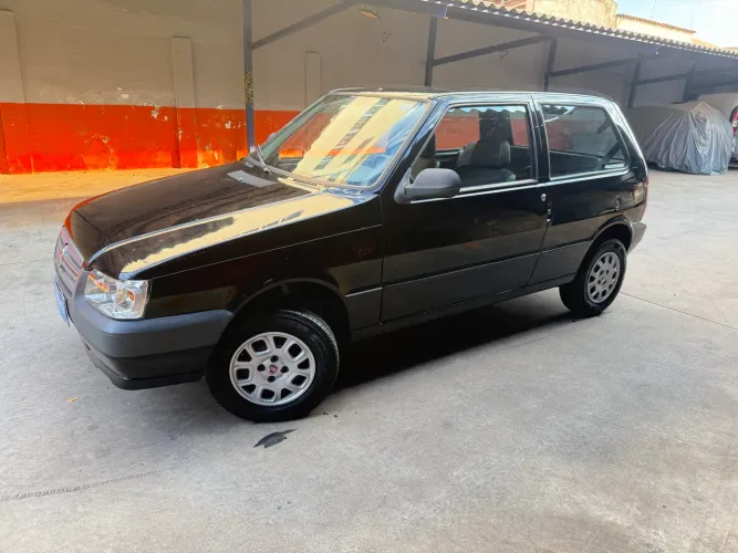 Fiat Uno Mille 1.0 Fire/ F.flex/ Economy 2P 2013