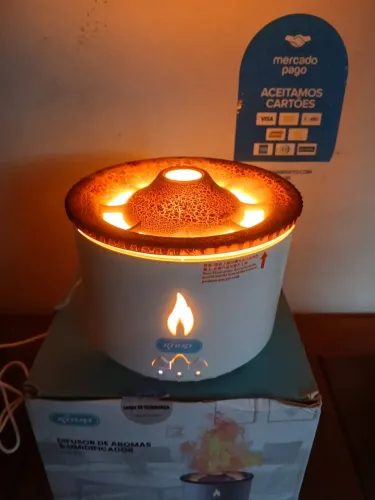 Difusor de aroma vulcão com controle remoto / MEGA PROMOÇÃO