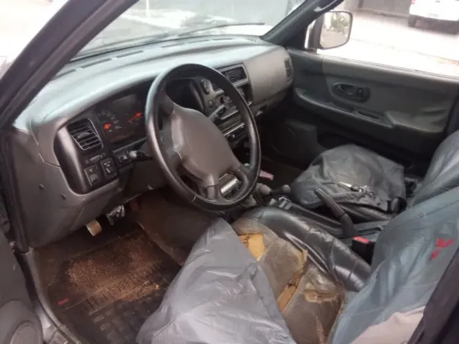 Mitsubishi L200 Outdoor GLS 2.5 4X4 CD TDI Diesel 2007