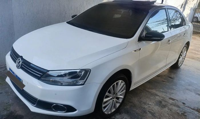 Imagem de Volkswagen Jetta Highline 2.0 TSI 16V 4P Tiptronic 2014