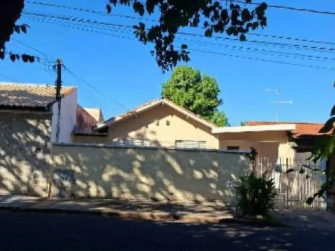 Casa 80 m² - Núcleo Habitacional Monsenhor Pasetto - Lins - SP
