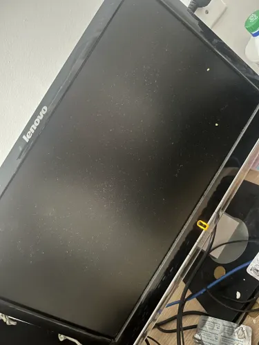 Monitor LENOVO
