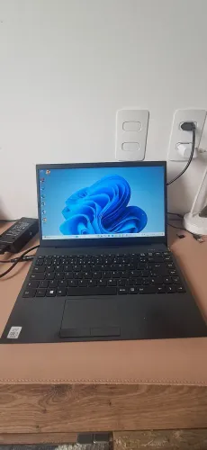 Notebook Vaio carcaça quebrada