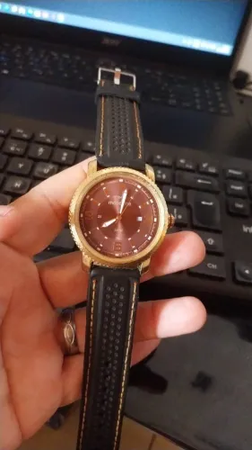 Relógio Mondaine Masculino Dourado com Calendário Silicone Preto a Prova D'água