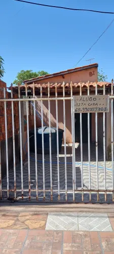 Alugo casa em várzea grande