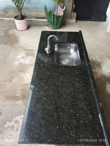 Vaso e cuba com granito 