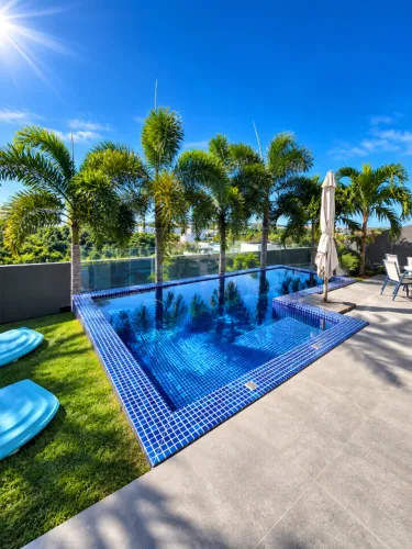 Casa 5 Quartos 4 Suítes com Piscina Aquecida no Alphaville Litoral Norte 02