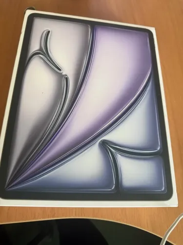 Apple IPad Air M4, 13 Pol. Lacrado 