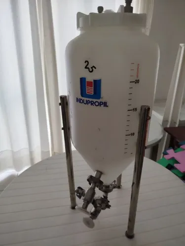 Fermentador cônico 25L