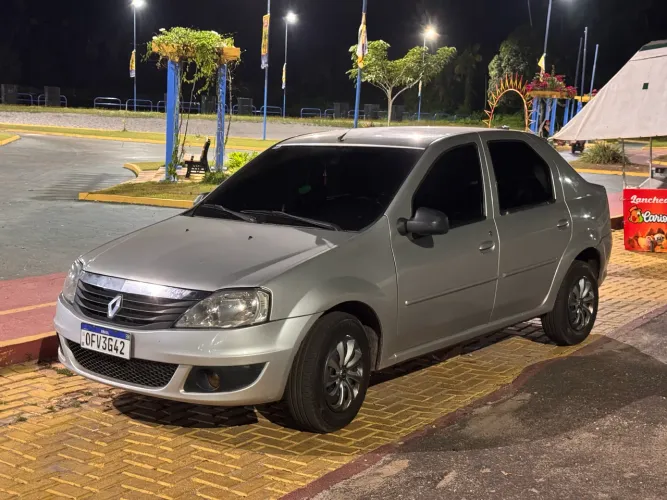 Renault Logan Expres./exp. UP Hi-flex 1.0 16V 4P 2012