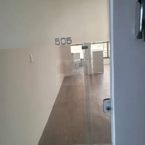 Sala/Casa Comercial à Venda em Parnamirim