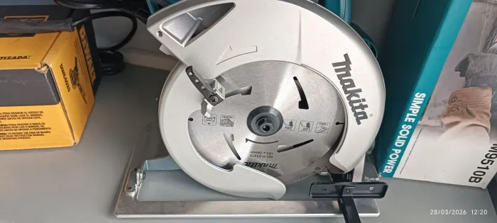 Serra Circular 7.1/4 POL 1600W HS7010 MAKITA