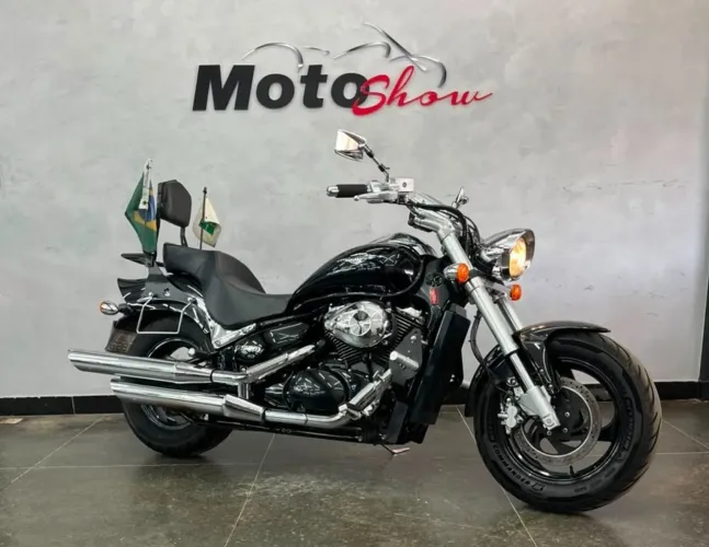 Suzuki M800
