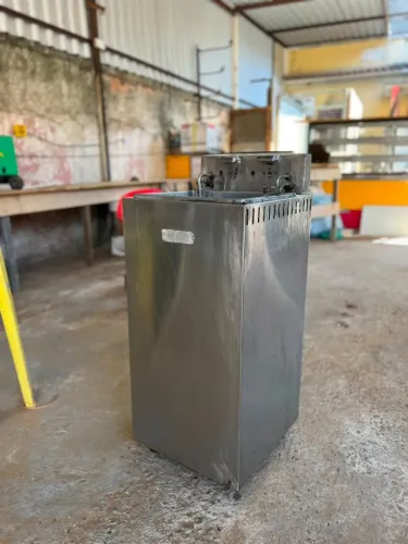 Fritadeira Elétrica Industrial Croydon 220v