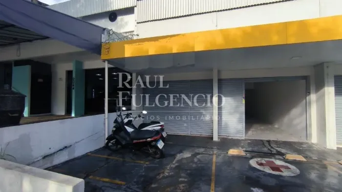 Loja com 120m² na Av Duque de Caxias