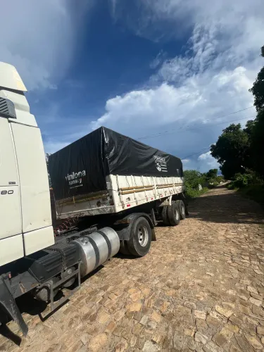 Pedaço de traz do Bitrem 