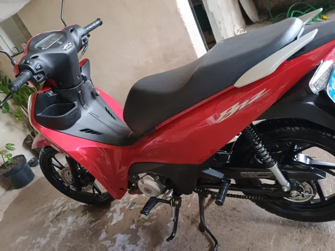 Biz 125, semi nova