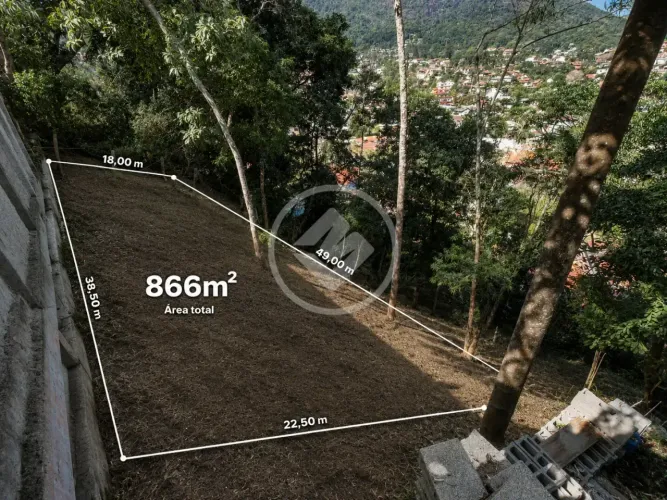 Terreno Residencial e Comercial à venda, 300 m² R$ 300.000 Araras, Teresópolis/RJ codigo: