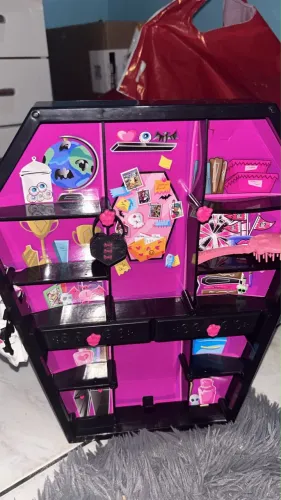 Guarda roupa Draculaura - Monster High