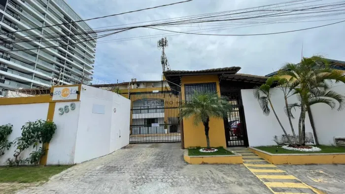 Village para Venda em Salvador, Stella Maris, 2 dormitórios, 1 suíte, 1 banheiro, 2 vagas