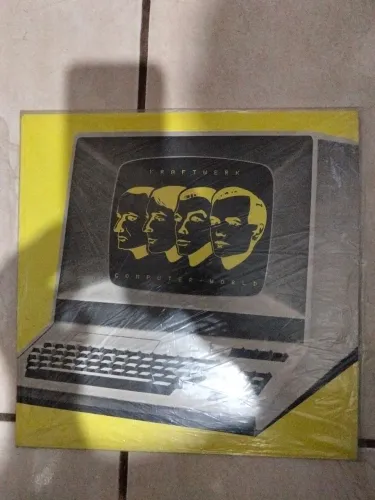Kraftwerk - computer world (LP preto)