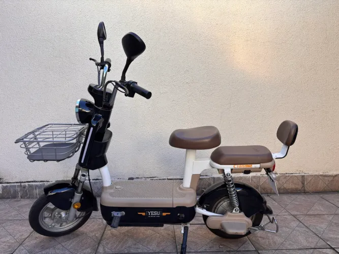Bicicleta Elétrica Yesu Y600 Preta- Bateria de Lítio- 50km de Autonomia