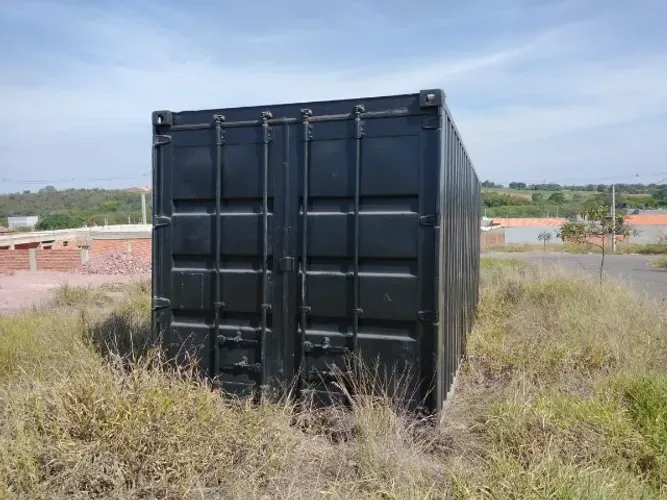 Container Marítimo Pronto para Adaptação 