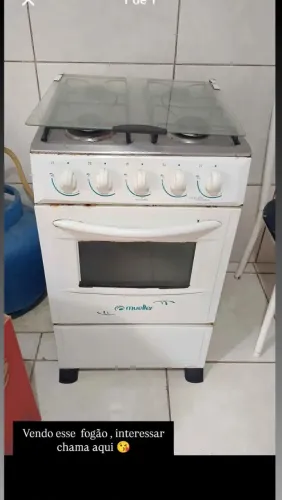 Vende- um fogão, em bons estados