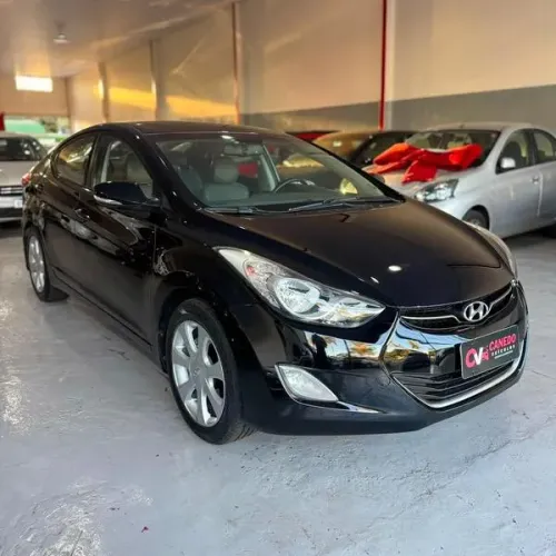 Hyundai Elantra GLS 2.0 16V Aut. 2012