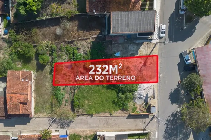 Terreno com 232 m2 no Centro de Dom Macedo Costa - BA