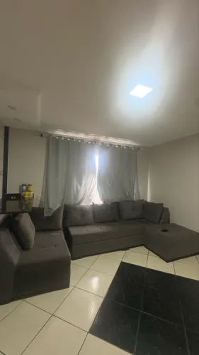 Sofá em L