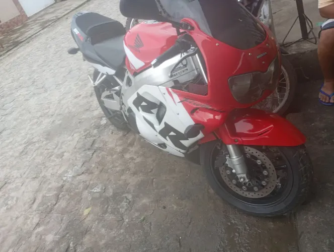 CBR 900 extra