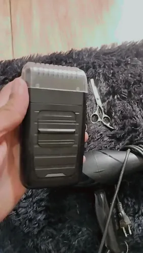 Shaver KEMEI 