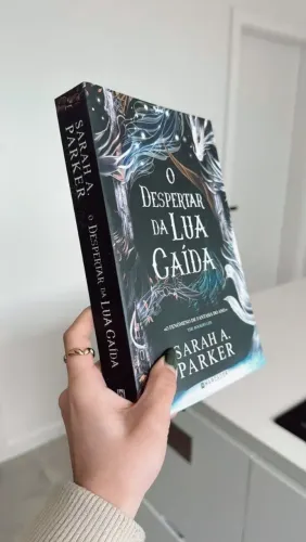 O Despertar da Lua Caída | Livro Novo e Lacrado | Fantasia, Dragões e Romance