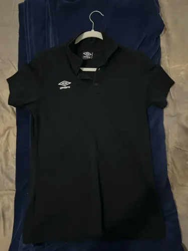Camisa polo Umbro preta