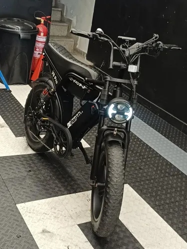 Ouxi V8 Pro S Duas Baterias Ótimas Condições Assegurados