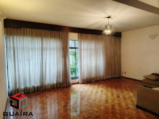 Casa Térrea à venda 3 quartos 2 vagas Centro - Santo André - SP