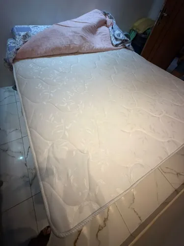 CAMA CASAL