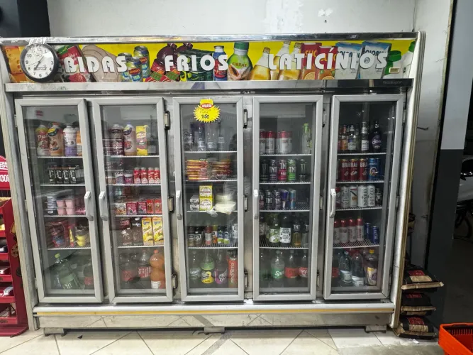 Freezer 5 portas Gelopar