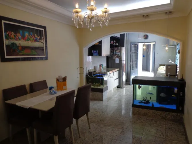 Casa à venda com 3 quartos no Jardim Eulina, Campinas.