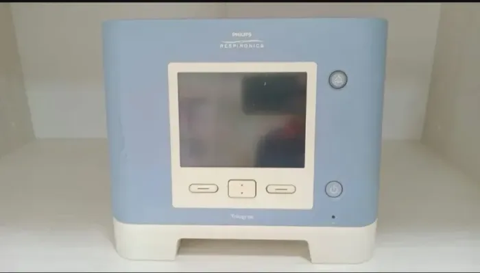 Ventilador Mecânico Portátil Respironics Trilogy 100 (Usado)