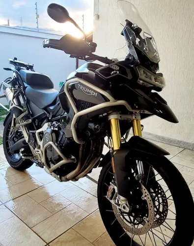 Triumph Tiger 1200 Black Editon 2024 Novissima
