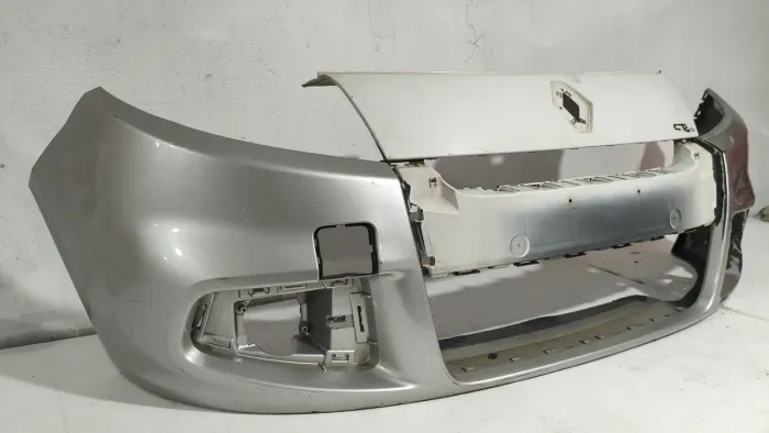 Parachoque dianteiro Renault Sandero 2012 2013 2014 original