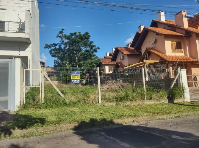 Terreno à venda no bairro Espírito Santo com 300 m² - Ótima oportunidade!