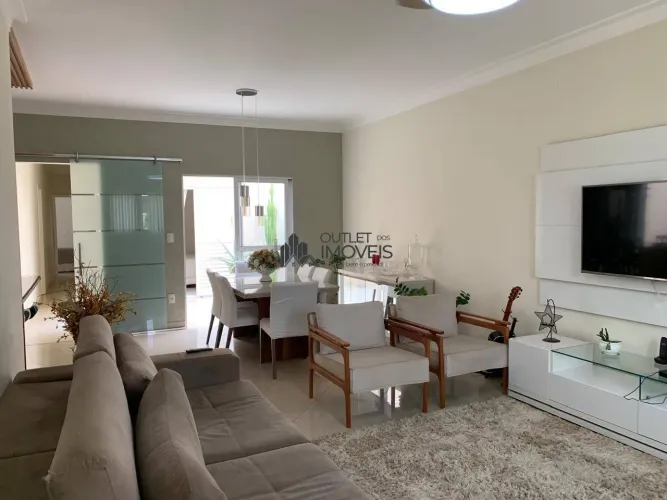 Casa com 3 dormitórios à venda, 153 m² por R$ 940.000 - Campos Do Conde - João Aranha - Pa