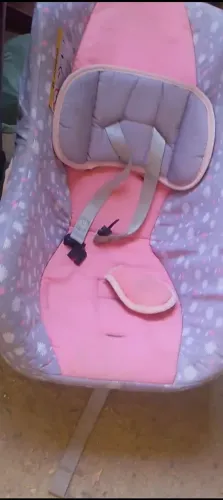 Bebê conforto usado pouca vezes em bom estado