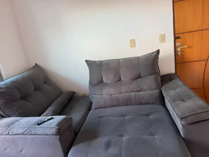 Sofá reclinável novo