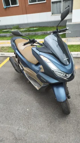 VENDO HONDA PCX 160 DLX ABS 2024