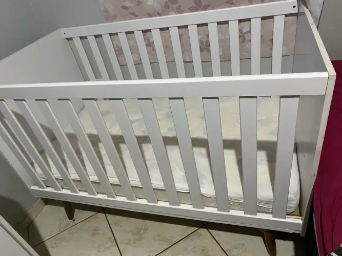 Berço Mini Cama Retrô Qmovi Branco