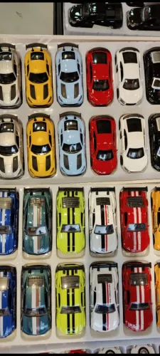 Carrinho miniatura para colecionadores